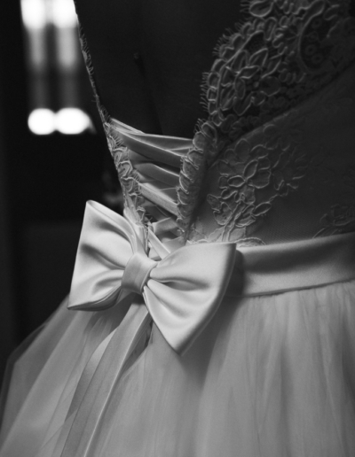 photographe mariage haute savoie-Preparatif-detail-robe