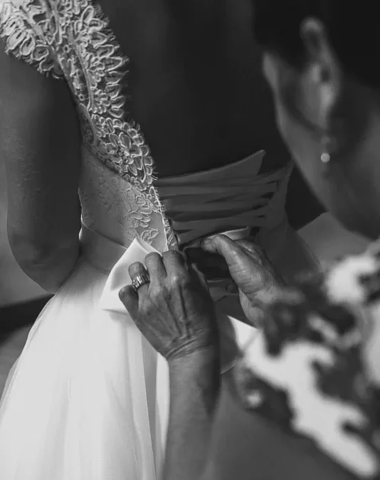 Comment capturer la magie des préparatifs de la mariée ?