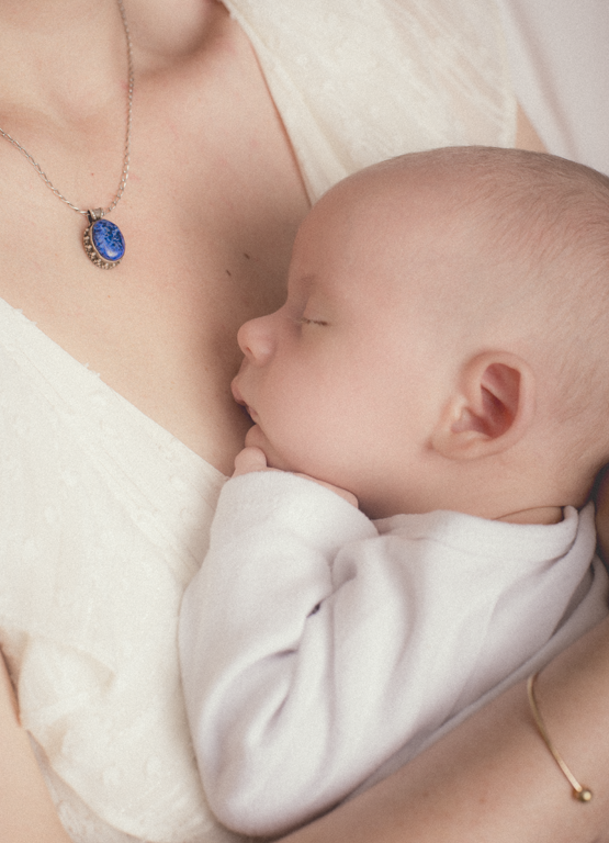 photographie bebe nouveau ne dormant maman haute savoie